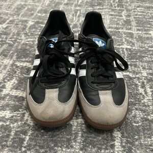 Vegan black Adidas Samba’s